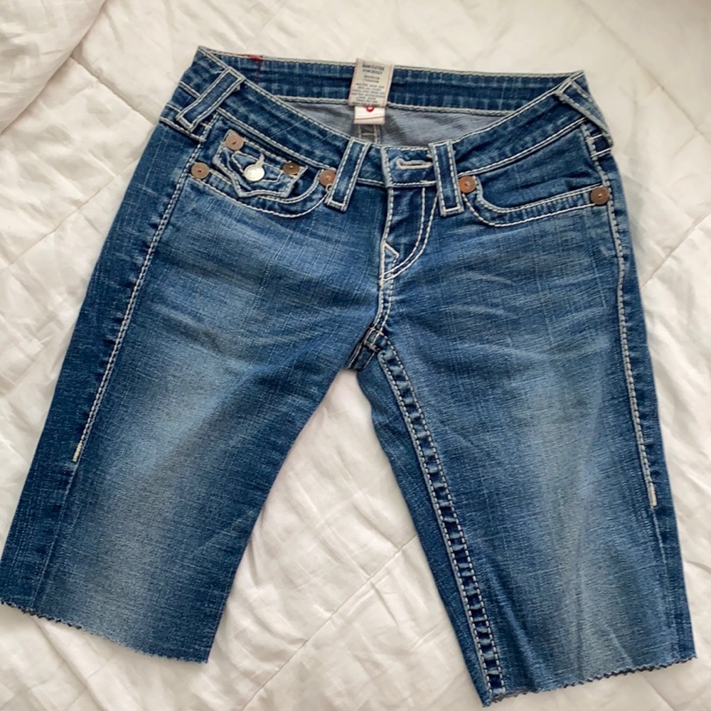 True Religion size 26 long low waisted jean shorts